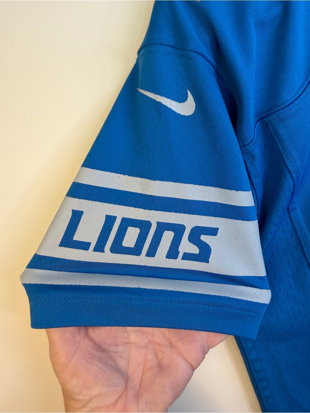 Detroit Lions Jared Goff #16 Nike Youth M 10/12 NFL Football Jersey Blue - Picture 3 of 16